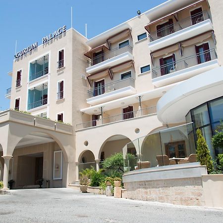 Curium Palace Hotel Limassol Eksteriør billede