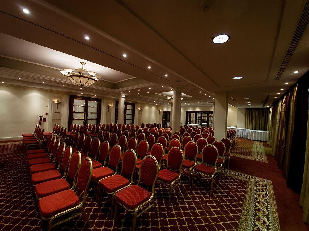Curium Palace Hotel Limassol Eksteriør billede