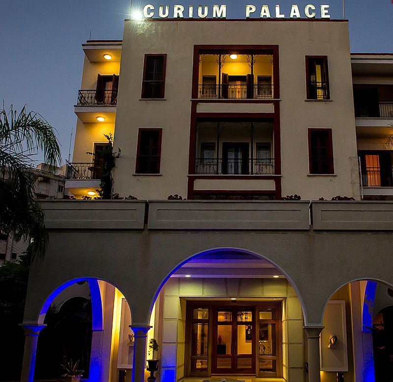 Curium Palace Hotel Limassol Eksteriør billede