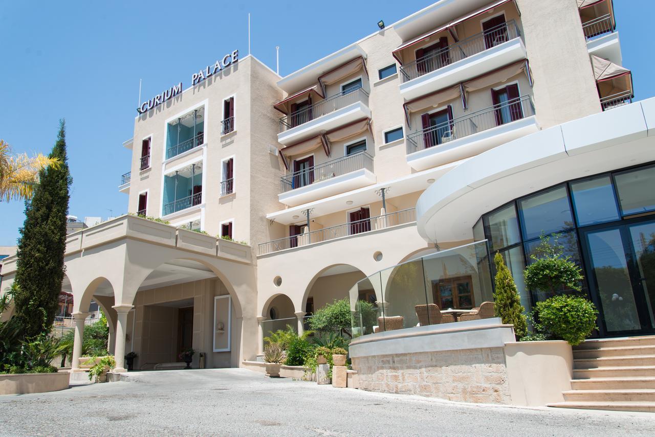Curium Palace Hotel Limassol Eksteriør billede