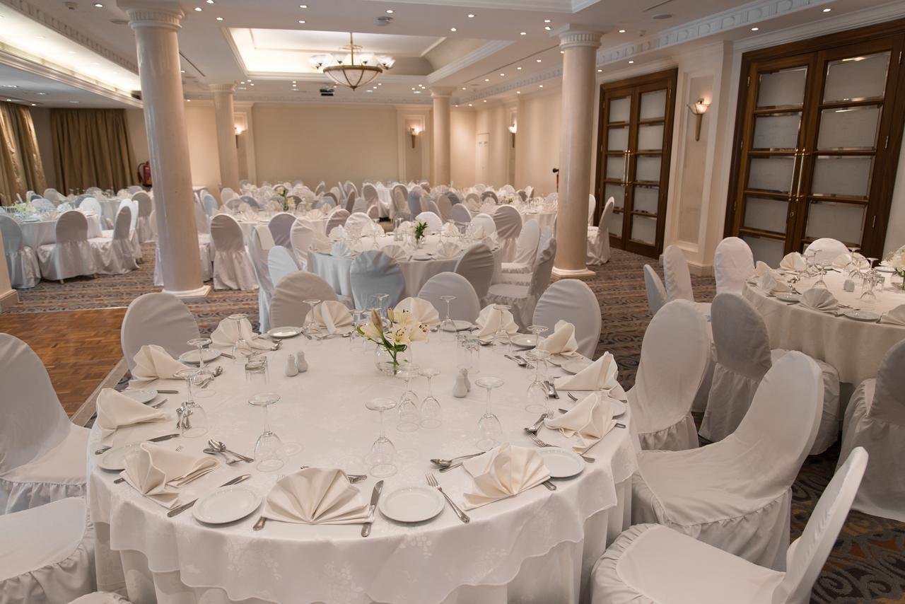 Curium Palace Hotel Limassol Eksteriør billede
