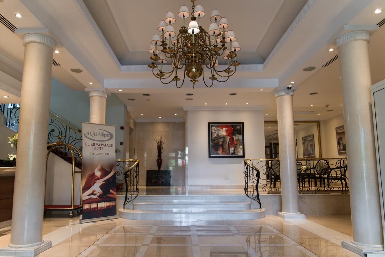 Curium Palace Hotel Limassol Eksteriør billede