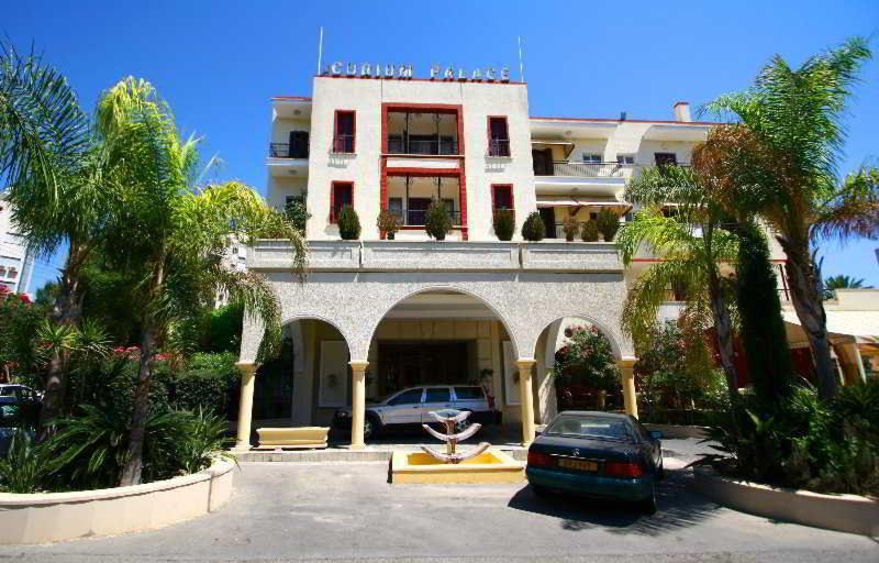 Curium Palace Hotel Limassol Eksteriør billede